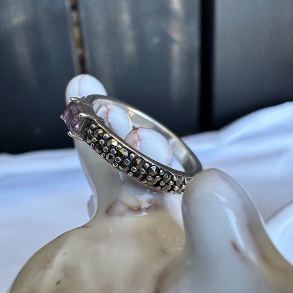 Marcasite Amethyst Pave Ring 925SS - Picture 6 of 9